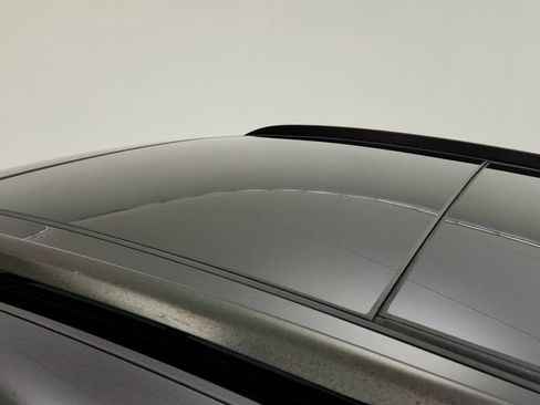 Used 2024 Porsche Macan GTS w/ Premium Plus Package AWD/4WD image 10