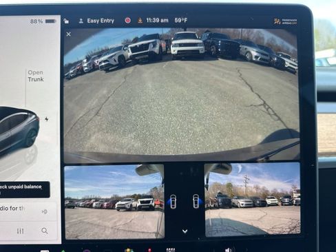 Used 2023 Tesla Model 3 Standard Range image 22