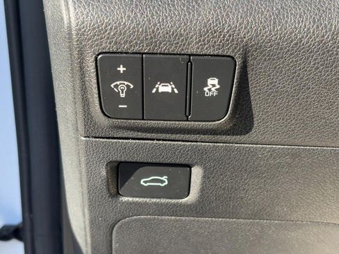 Used 2023 Kia K5 LXS image 16