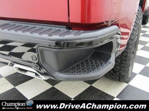 Used 2022 Chevrolet Silverado 1500 LT Trail Boss w/ LT Trail Boss Premium Package image 15