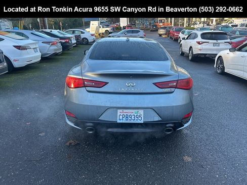 Used 2017 INFINITI Q60 Red Sport 400 image 5