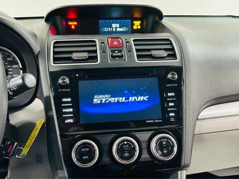 Used 2018 Subaru Forester 2.5i Premium w/ All-Weather Package image 11