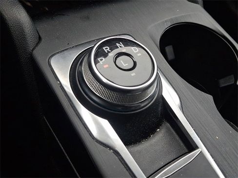 Used 2022 Ford Escape Titanium image 14