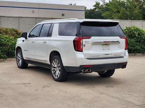 Used 2022 GMC Yukon XL Denali AWD/4WD image 7