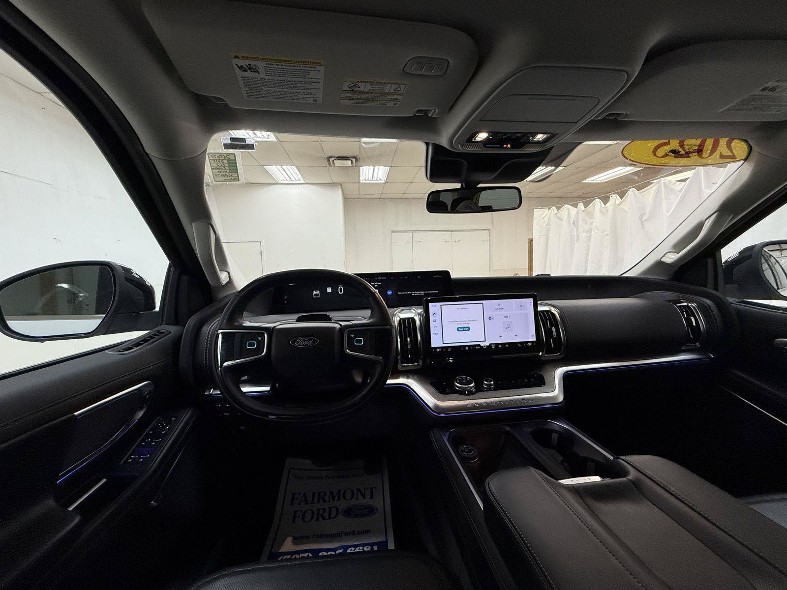 Used 2025 Ford Expedition Max Platinum AWD/4WD image 4