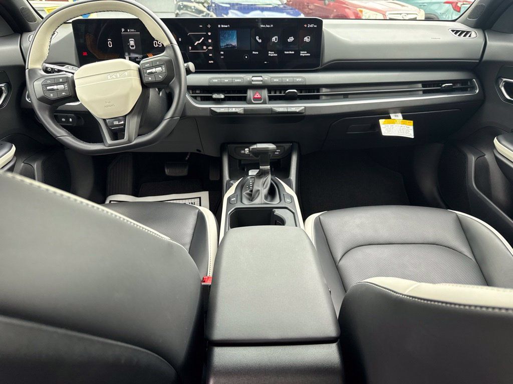 Certified 2026 Kia K4 GT-Line Turbo w/ GT-Line Sunroof Package FWD image 19