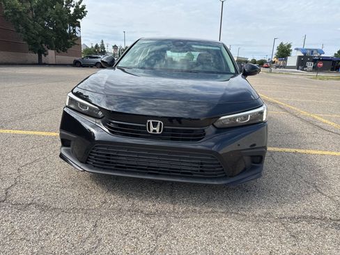 Used 2024 Honda Civic EX image 11