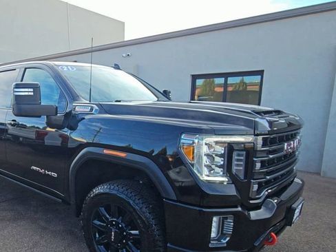 Used 2021 GMC Sierra 2500 AT4 w/ Gooseneck/5TH Wheel Package image 3