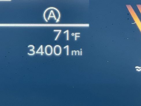 Certified 2024 Kia Sorento S image 12