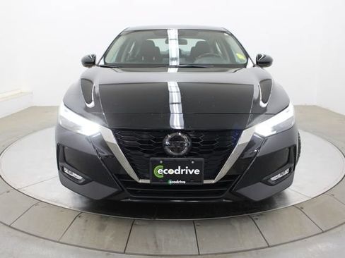 Used 2023 Nissan Sentra SR FWD image 2