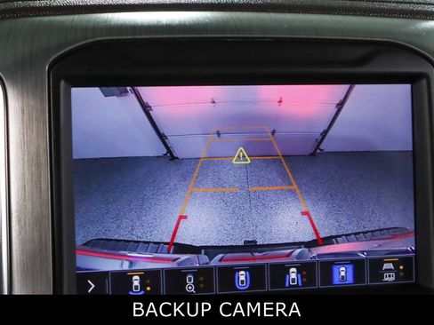 Used 2023 GMC Sierra 2500 Denali w/ Denali Ultimate Package image 20