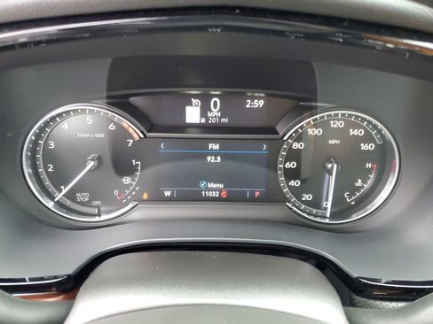 Used 2023 Cadillac XT5 Premium Luxury image 10