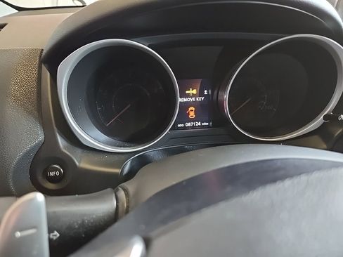 Used 2013 Mitsubishi Outlander Sport ES image 9