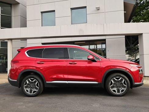 Used 2023 Hyundai Santa Fe SEL Premium w/ Cargo Package AWD/4WD image 4