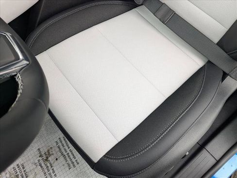 New 2026 Chevrolet Equinox EV LT image 4