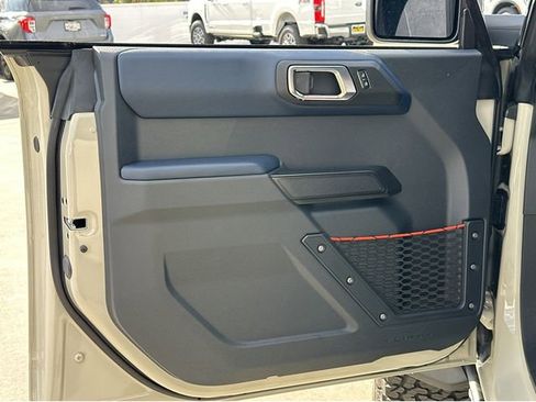 New 2025 Ford Bronco Raptor image 36