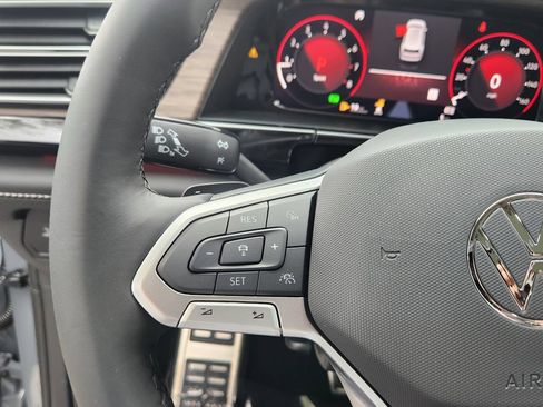 New 2026 Volkswagen Atlas SEL Premium R-Line AWD/4WD image 17