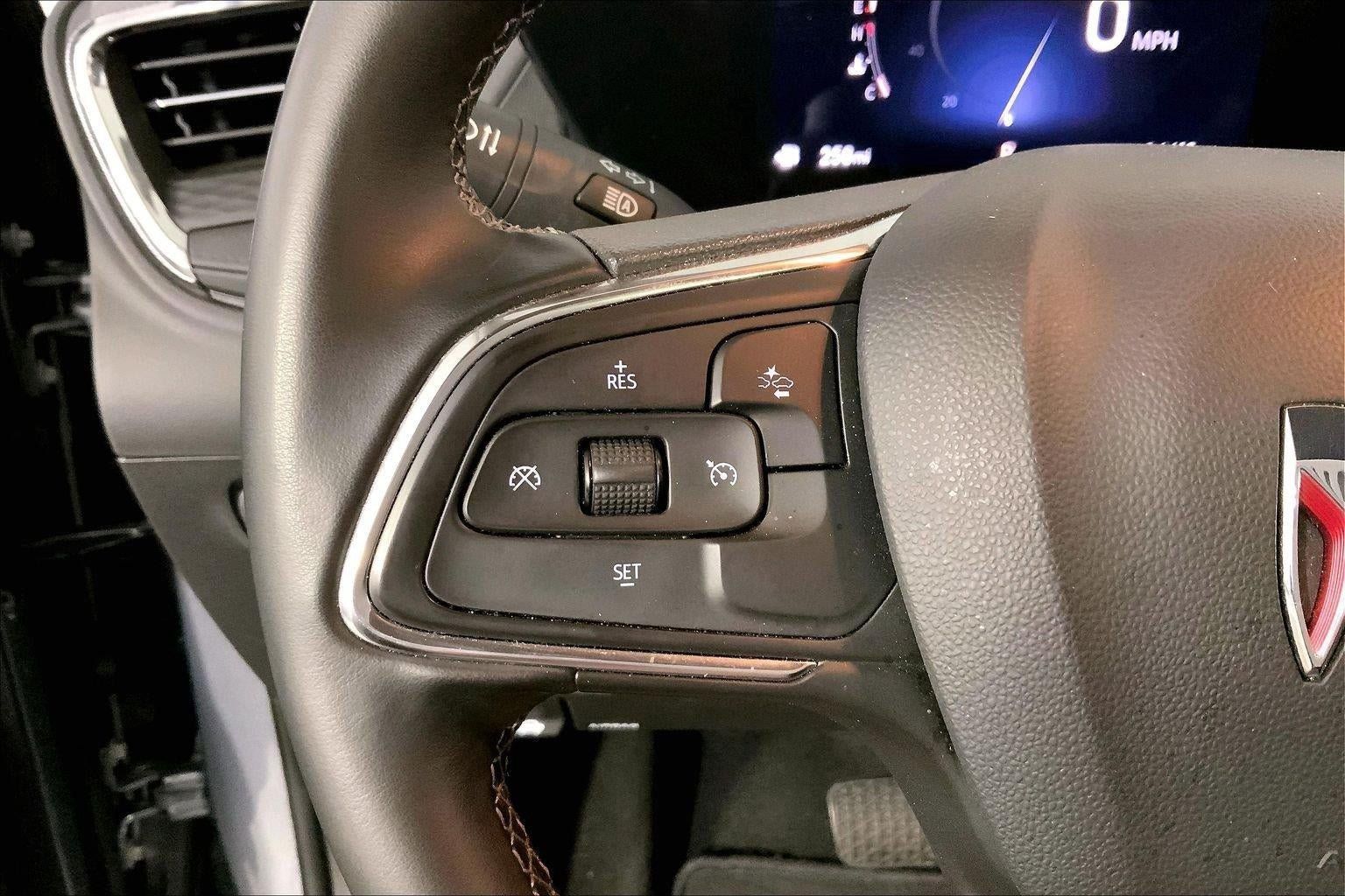Used 2025 Buick Encore GX Preferred FWD image 18
