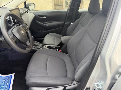 Used 2020 Toyota Corolla LE image 13