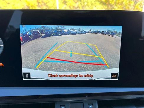 Used 2024 Lexus ES 350 Premium image 34