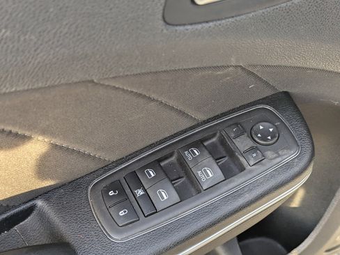 Used 2023 Dodge Charger SXT image 20