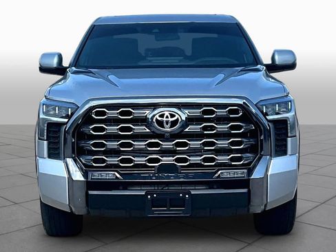 Used 2024 Toyota Tundra Platinum AWD/4WD image 4