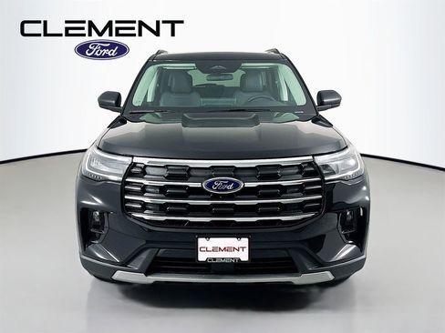 New 2026 Ford Explorer Active w/ Active Comfort Package AWD/4WD image 2