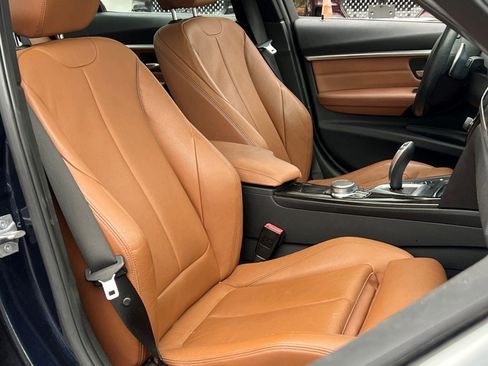 Used 2017 BMW 330e image 10