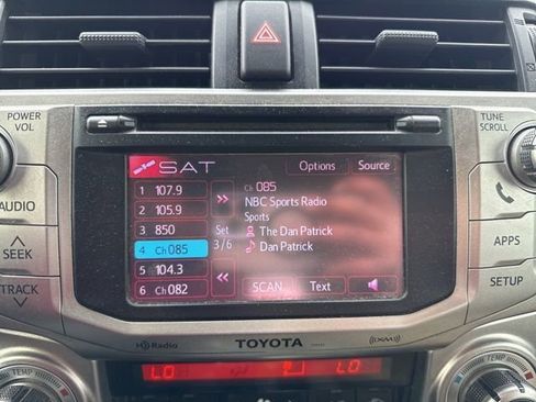 Used 2013 Toyota 4Runner Limited AWD/4WD image 13