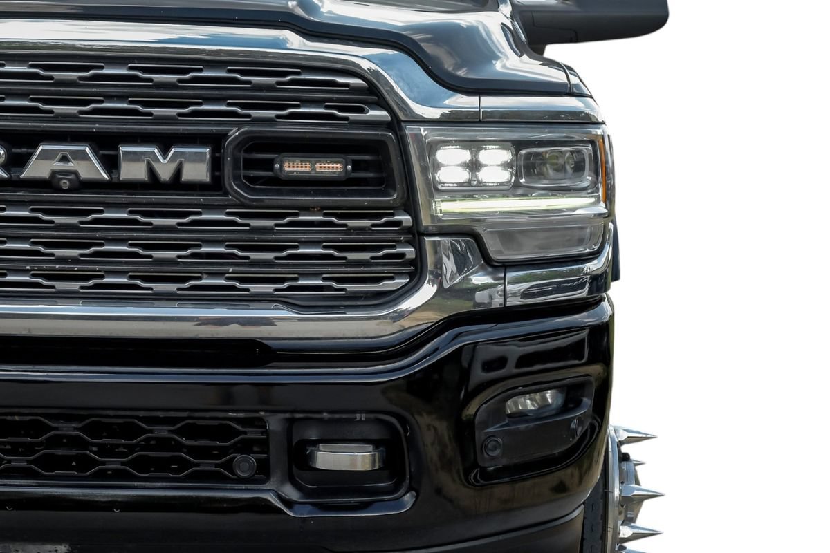 Used 2020 RAM 3500 Limited AWD/4WD image 48