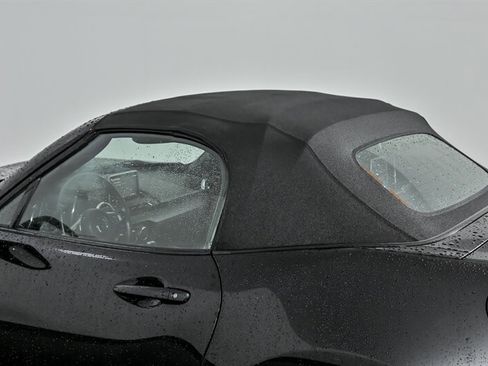 Used 2016 MAZDA MX-5 Miata Grand Touring image 18