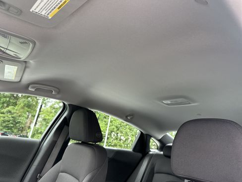 Used 2023 Chevrolet Malibu RS FWD image 28