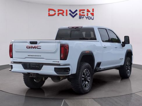 Used 2022 GMC Sierra 2500 AT4 w/ AT4 Preferred Package image 6
