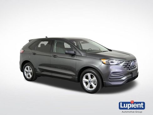 Used 2020 Ford Edge SE FWD image 1