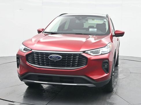 New 2026 Ford Escape SE w/ PHEV Premium Package image 2