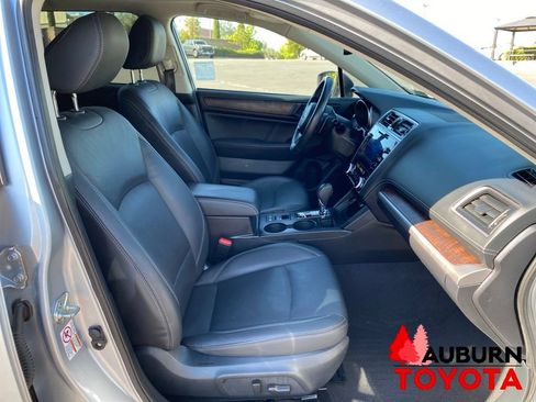 Used 2019 Subaru Outback 3.6R Limited w/ Popular Package #2 AWD/4WD image 16