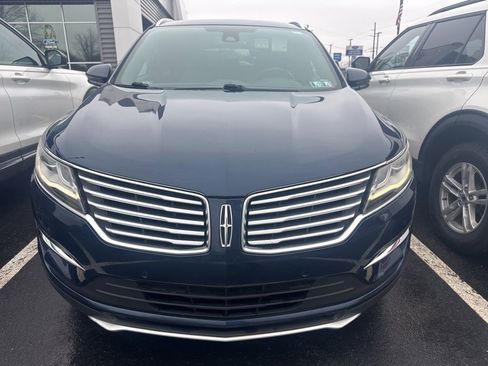 Used 2017 Lincoln MKC Reserve image 2