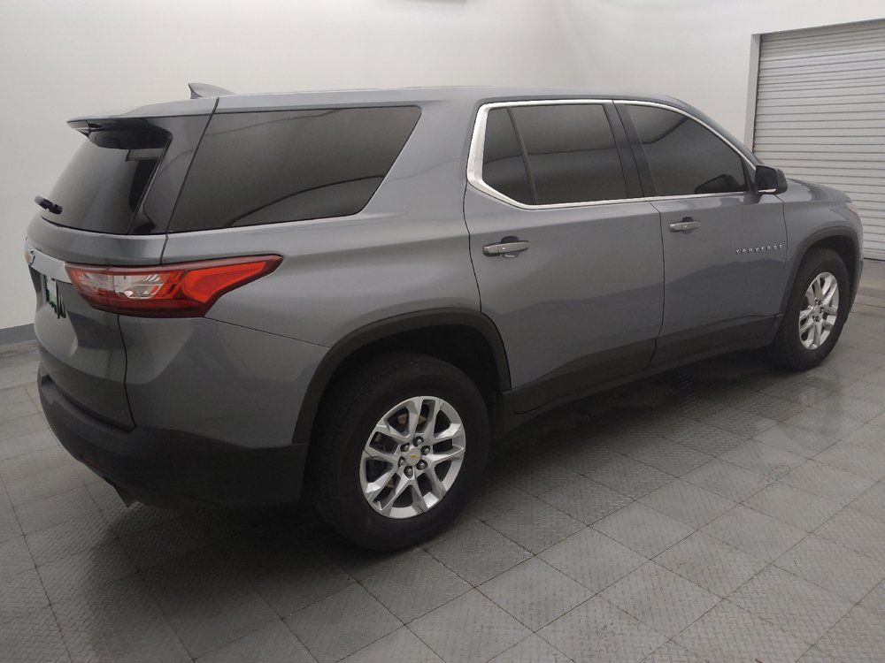 Used 2021 Chevrolet Traverse LS FWD image 10