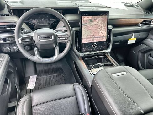 New 2026 GMC Yukon Denali w/ LPO, Floor Liner Package RWD image 20