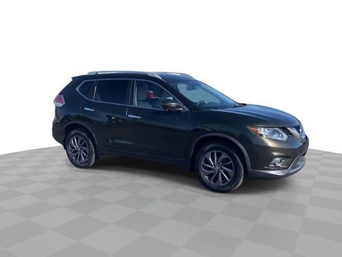 Used 2016 Nissan Rogue SL AWD/4WD image 2
