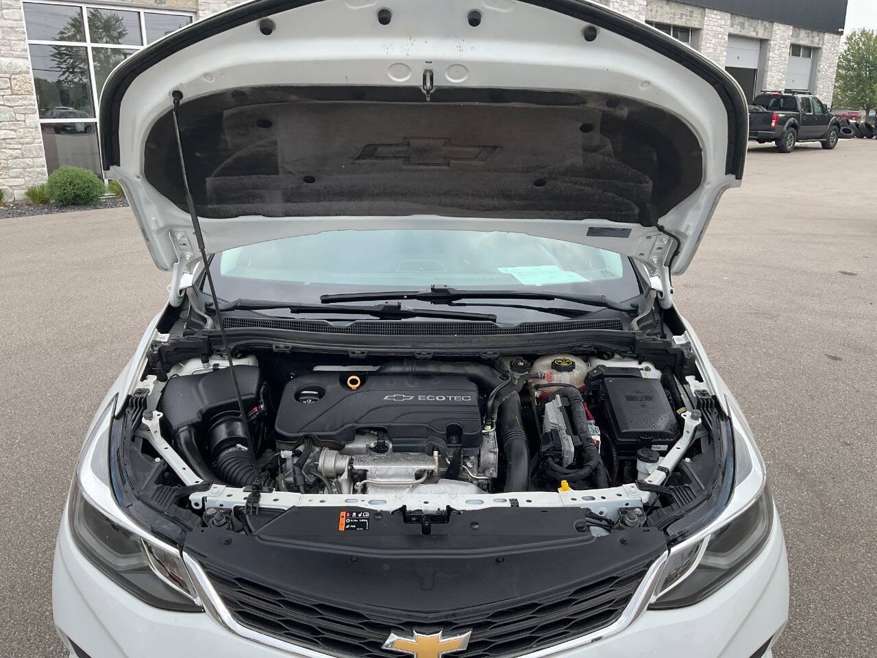 Used 2016 Chevrolet Cruze LT FWD image 46