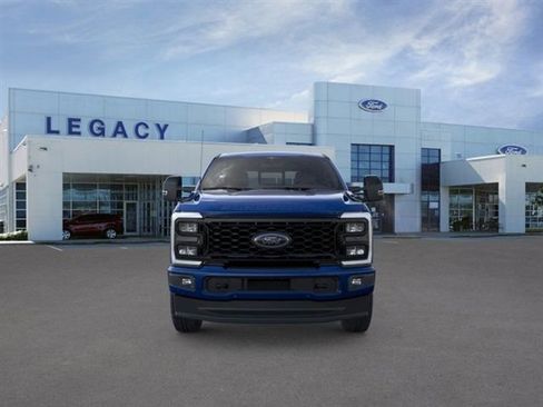 New 2026 Ford F250 Lariat w/ Black Appearance Package image 6