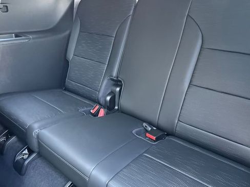 New 2026 Buick Enclave Sport Touring image 17