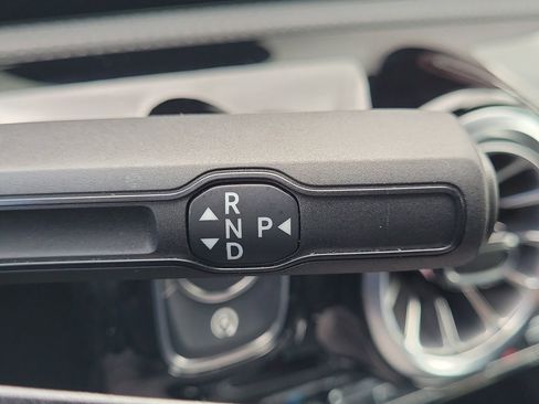Certified 2026 Mercedes-Benz CLA 250 image 28