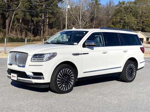 Used 2021 Lincoln Navigator Black Label image 8