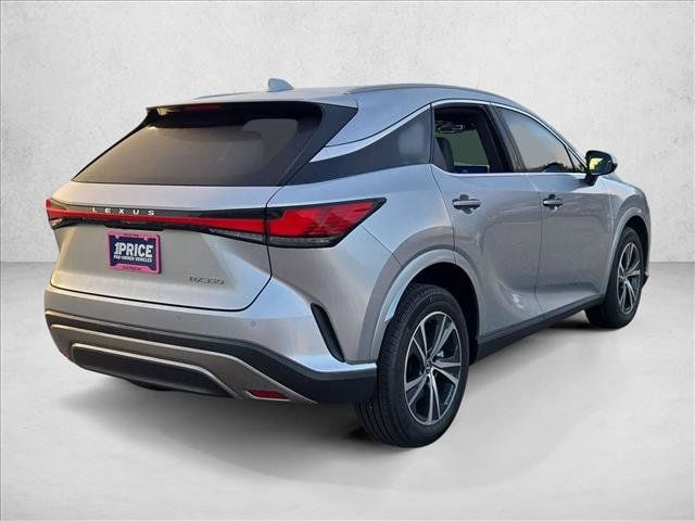 Used 2025 Lexus RX 350 Premium w/ Accessory Package (Z1) FWD image 6