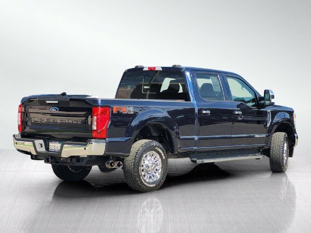 Used 2022 Ford F350 XLT w/ XLT Premium Package AWD/4WD image 4
