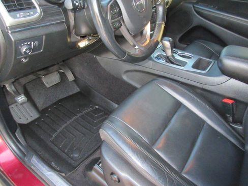 Used 2021 Jeep Grand Cherokee Limited image 15