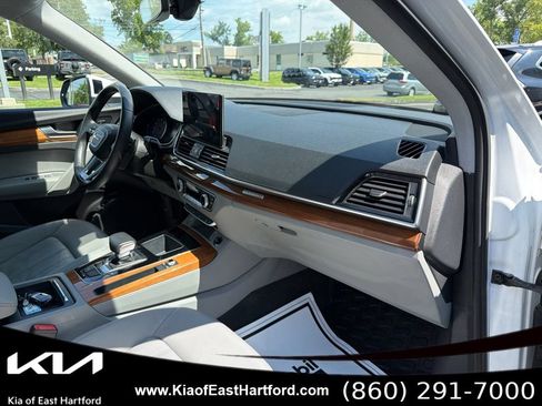 Used 2022 Audi Q5 2.0T Premium AWD/4WD image 12