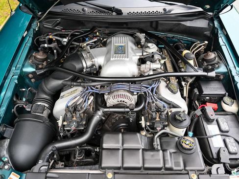 Used 1997 Ford Mustang Cobra image 5